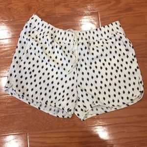 Banana Republic black and white shorts